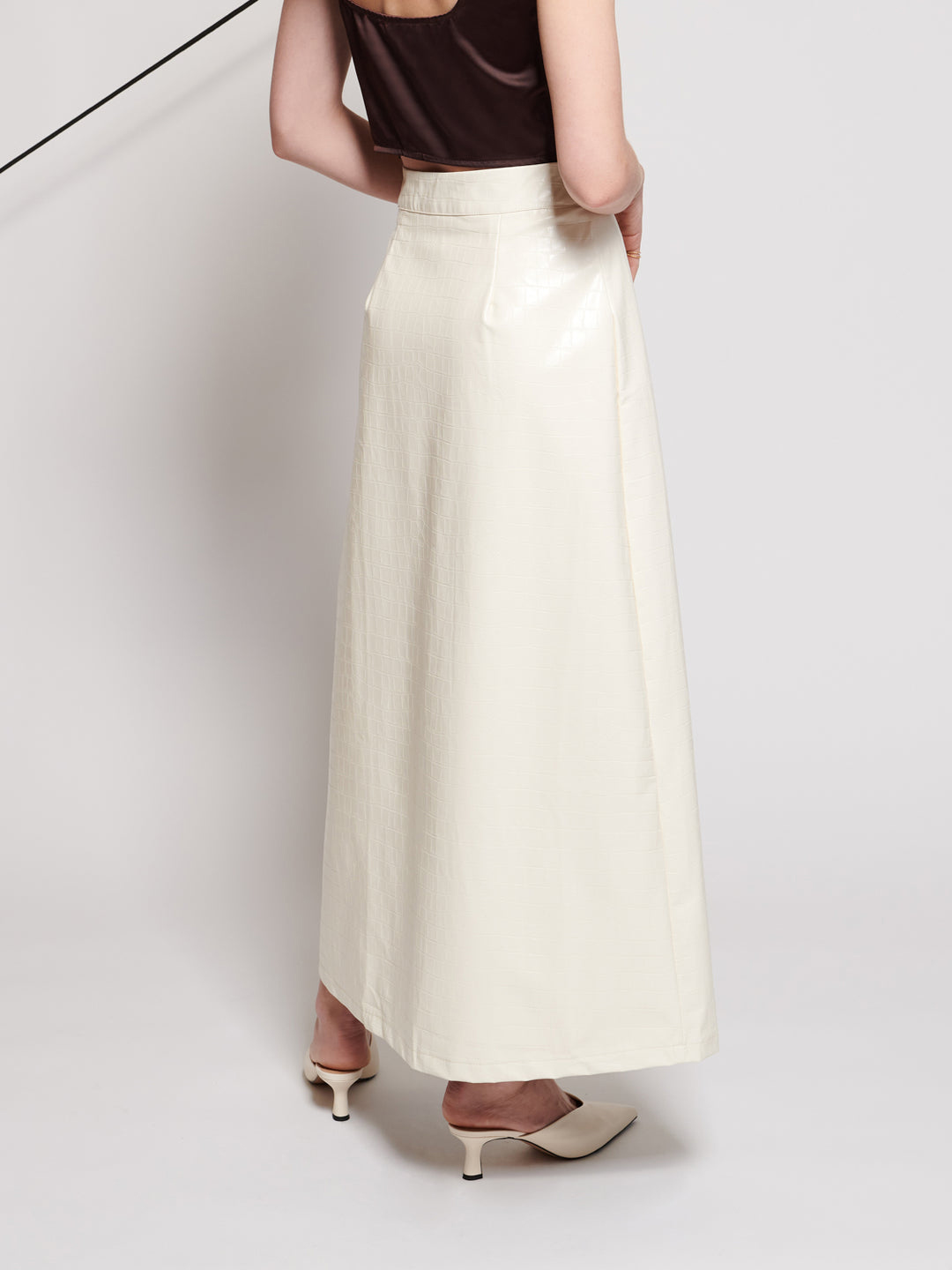 GHOSPELL】Ellis PU Midi Skirt／PUレザースリットスカート [Green Multi]
