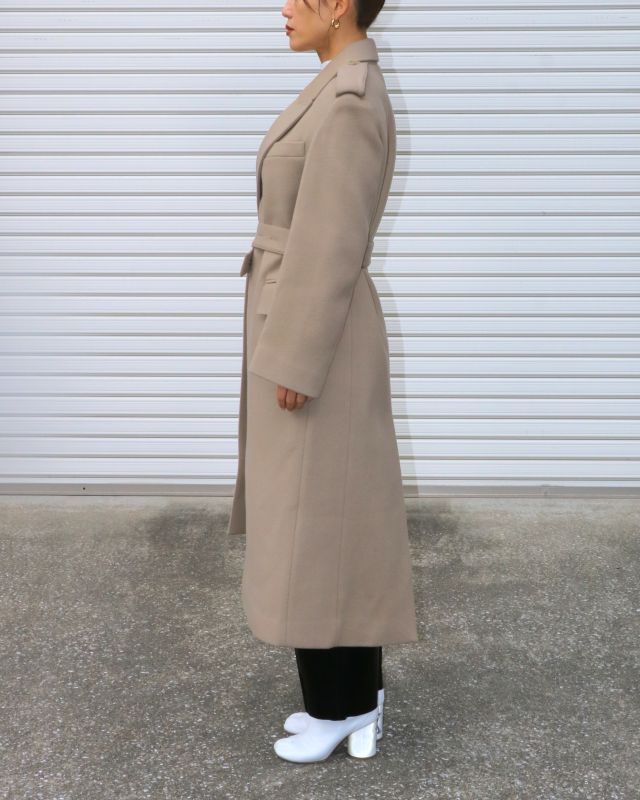 BLOSSOM H COMPANY】VERS WOOL MUFFLER COAT/マフラー付きウール BLOSSOM H COMPANY】VERS WOOL MUFFLER COAT/マフラー付きウール